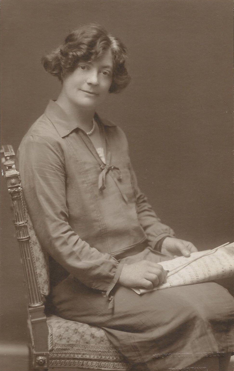 Photograph of Susan Spain-Dunk conducting